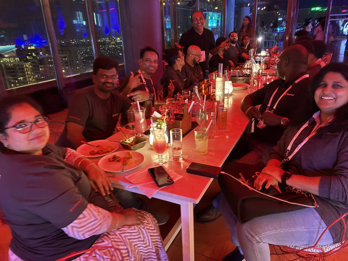 drdalvi's tweet image. Cheers to all the Bright Minds of Oracle Technologies!
Oracle ACE Dinner, for the First time in India, after a great day - Dev Tour in Bengaluru, India
Thanks to #OracleACE and #OrclAPEX Leaders for organising 💕 #Oracle