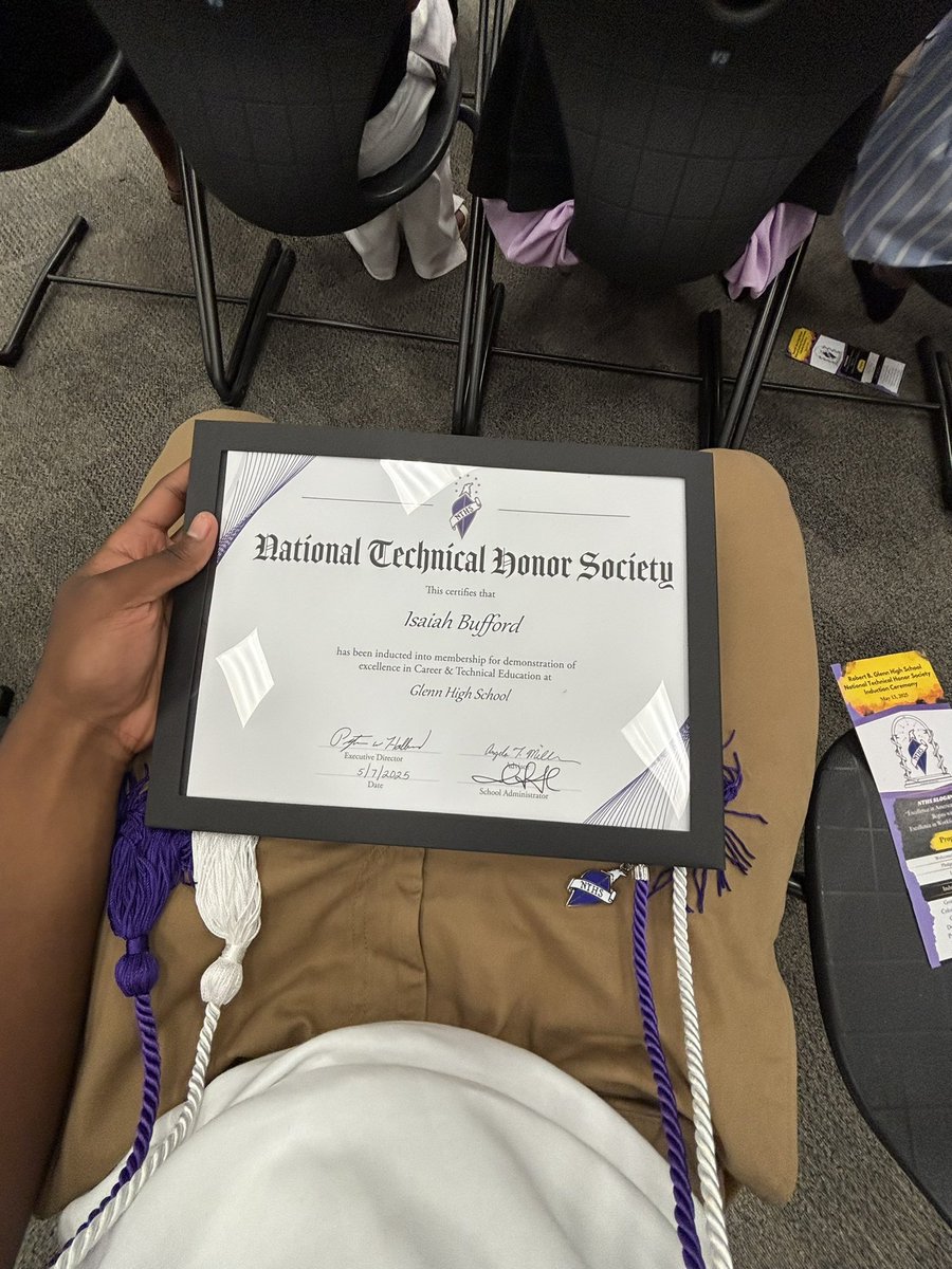 Isaiah Bufford (@isaiahbufford42) on Twitter photo Truly blessed to be inducted into Glenn High School's National Technical Honor Society. <a href="/CoachGreen76/">Coach Green</a> <a href="/GlennFootball14/">Glenn Football</a> <a href="/_TLantz/">Terry Lantz</a> <a href="/Coach_Overman/">Tee Overman</a> <a href="/CoachEFranklin/">Eric Franklin</a> Truly blessed to be inducted into Glenn High School's National Technical Honor Society. <a href="/CoachGreen76/">Coach Green</a> <a href="/GlennFootball14/">Glenn Football</a> <a href="/_TLantz/">Terry Lantz</a> <a href="/Coach_Overman/">Tee Overman</a> <a href="/CoachEFranklin/">Eric Franklin</a>