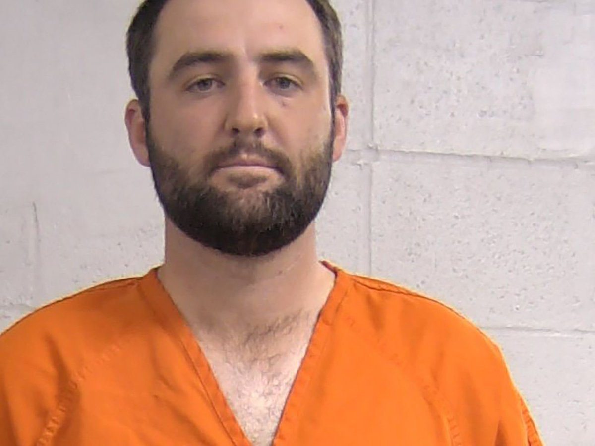 NUCLR GOLF (@nuclrgolf) on Twitter photo 🚨🍊👮♂️ #LOOK — Former inmate #202406620 arrived on Wednesday at Quail Hollow in an orange polo, potentially a nod to Scheffler’s arrest at the PGA at Valhalla when he donned an orange jump suit at the Louisville jail. <a href="/SchefflerFans/">SCHEFFLER FANS</a> 🚨🍊👮♂️ #LOOK — Former inmate #202406620 arrived on Wednesday at Quail Hollow in an orange polo, potentially a nod to Scheffler’s arrest at the PGA at Valhalla when he donned an orange jump suit at the Louisville jail. <a href="/SchefflerFans/">SCHEFFLER FANS</a>