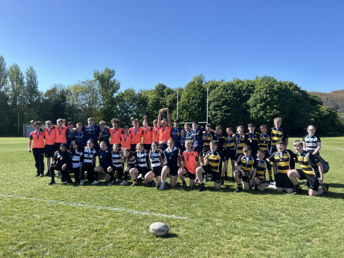 JasonHendrie3's tweet photo. What a  day of 🏉
@NewbattlePE &amp; @StDavidsHShwb left it all on the pitch at the East Emerging Schools Festival — @Newbattle crowned champs after a massive season! No rest… straight into @DalkeithRFC Tartan Touch at Kings Park: 100+ players, 6 pitches, sun blazing. What a day https://t.co/aUIUQRU0nS