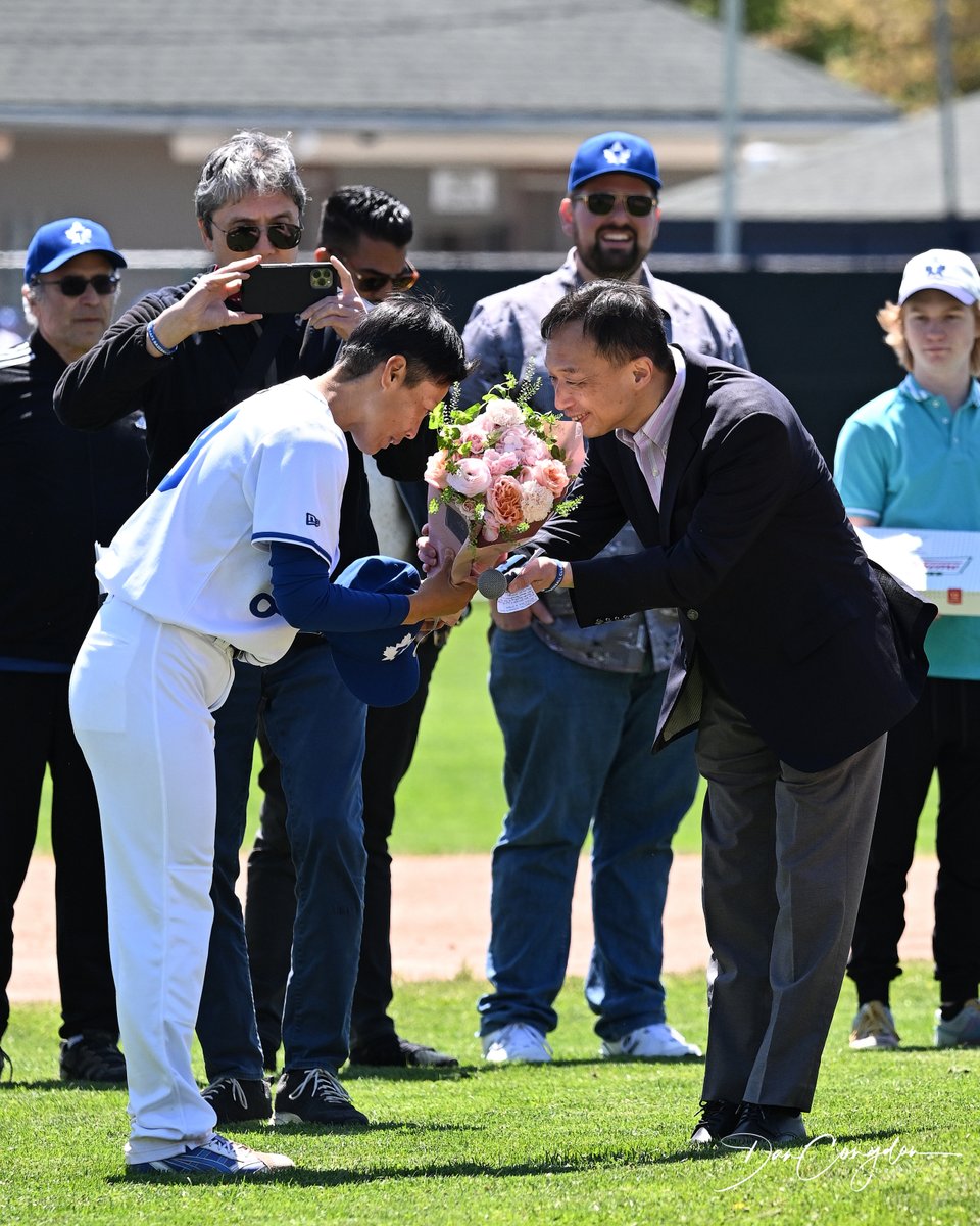 dancongdon's tweet image. ⚾️🇯🇵🇨🇦 History made Sunday as Ayami Sato, the six-time Women's Baseball World Cup winner, was the starting pitcher on Opening Day for the Toronto Maple Leafs. She sat down the 6 @IBL_Panthers batters she faced with only 14 pitches.
#Baseball #SportsPhotography #Nikon