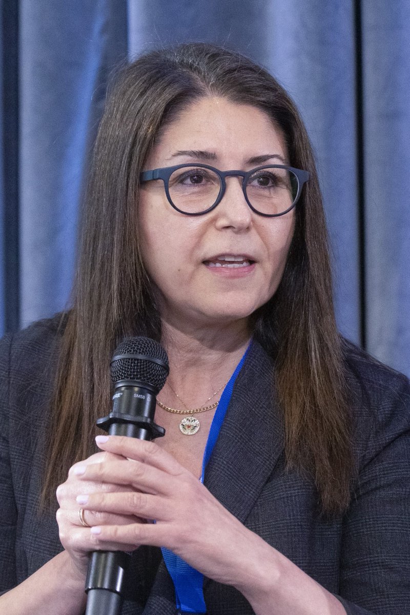 golabnow's tweet image. Recently, our director Dr. Sanaz Memarzadeh was a panelist at the Alliance for Cancer Gene Therapy @ACGTFoundation Summit. She discussed the challenges our lab & others face in developing gene therapies for Women’s Cancer as well as the instrumental progress that has been made.