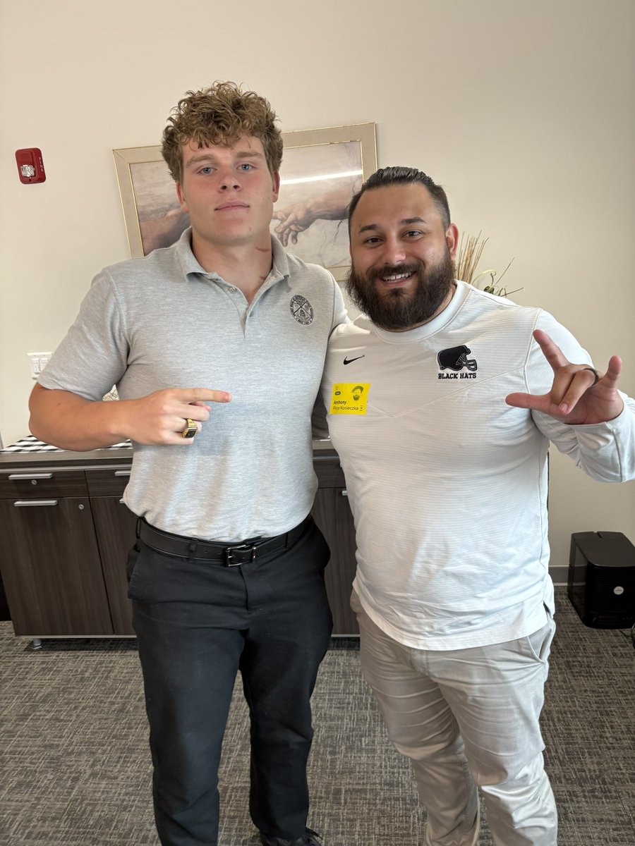 Alex Reyes (@thealexreyes_) on Twitter photo Thank you <a href="/thetruAK/">Coach AK</a> for visiting me <a href="/pvifootball/">PVI Football</a> today! Looking forward to staying in touch!
<a href="/CoachGrandizio/">Coach Grandizio</a> <a href="/coachevanspvi/">Dan Evans β99</a> <a href="/CoachDePorter/">Joe DePorter</a> <a href="/Coach_Brady/">Aaron Brady</a> Thank you <a href="/thetruAK/">Coach AK</a> for visiting me <a href="/pvifootball/">PVI Football</a> today! Looking forward to staying in touch!
<a href="/CoachGrandizio/">Coach Grandizio</a> <a href="/coachevanspvi/">Dan Evans β99</a> <a href="/CoachDePorter/">Joe DePorter</a> <a href="/Coach_Brady/">Aaron Brady</a>