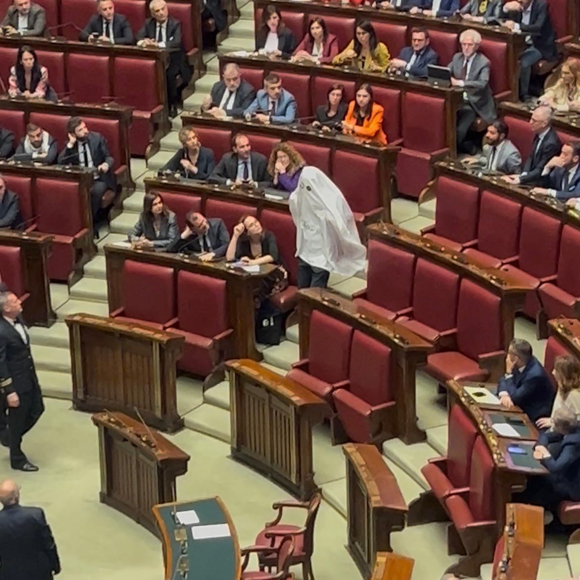 danielapreziosi tweet media