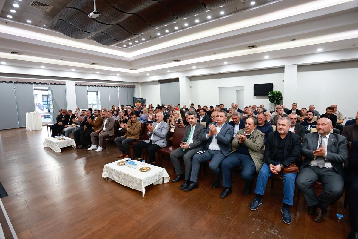 iskudef's tweet photo. Kıymetli ve saygıdeğer Küçükçekmeceliler.

İstanbul Küçükçekmece Dernekler Federasyonu (İSKÜDEF) 1. Olağan Genel Kurulu yoğun bir katılımla yapıldı. Genel kurulda kurucu genel başkan Bayram ERDEM, yeniden başkanlığa seçildi.+++ https://t.co/9ELu77j745