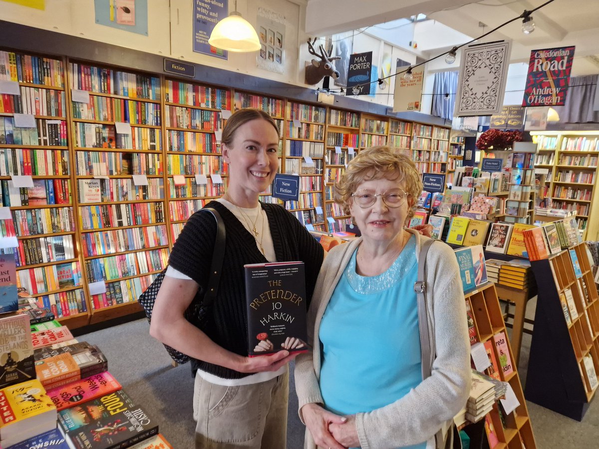 Dr Linda Porter (@drlindaporter1) on Twitter photo Lovely evening chatting to Jo Harkin <a href="/7OaksBookshop/">Sevenoaks Bookshop</a> about her wonderful new historical novel 'The Pretender '. Lovely evening chatting to Jo Harkin <a href="/7OaksBookshop/">Sevenoaks Bookshop</a> about her wonderful new historical novel 'The Pretender '.