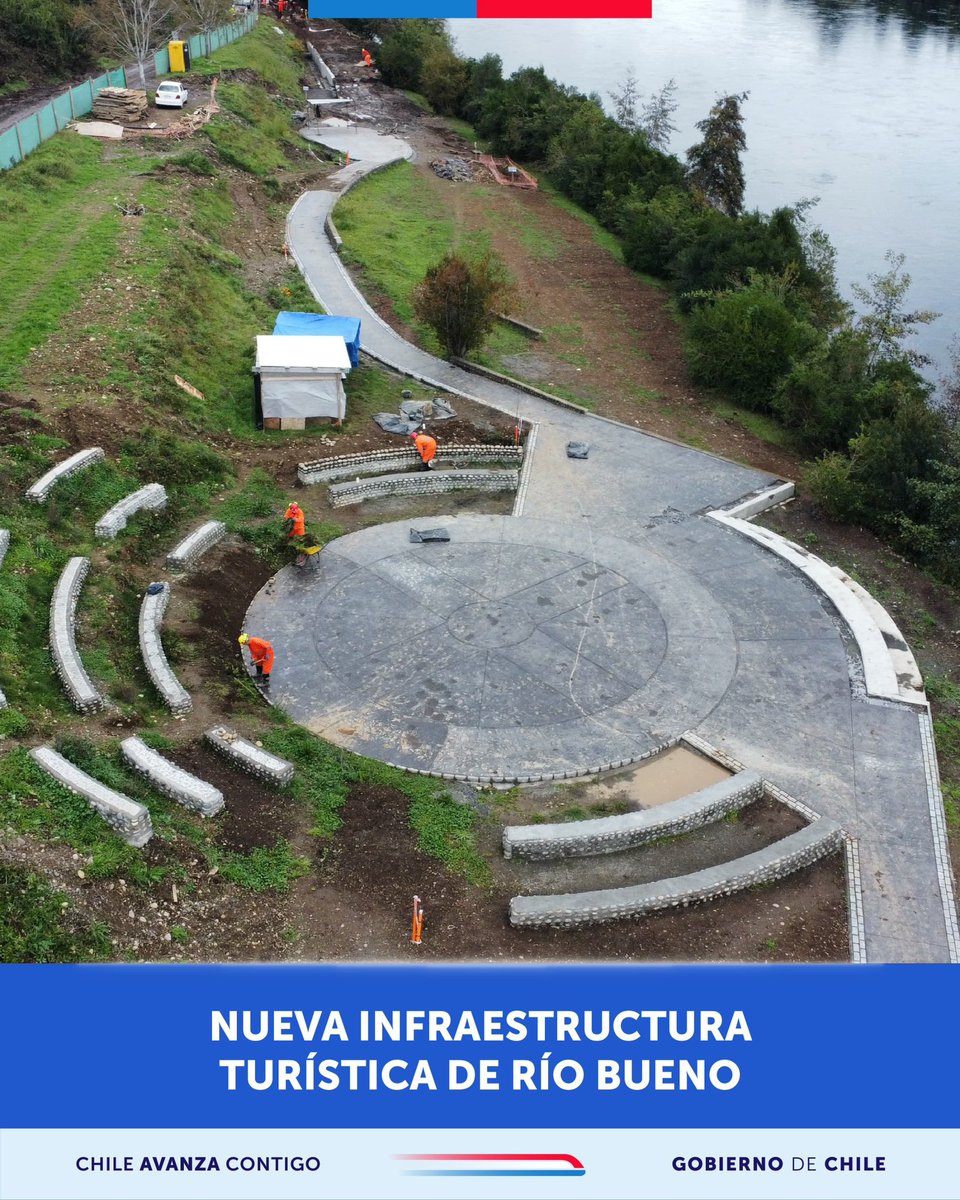 mop_chile's tweet image. ¡La construcción de infraestructura para navegación turística en Río Bueno alcanza un 70% de avance!
Con una inversión de más de $4 mil millones, este proyecto transformará la ribera del río en un espacio que conectará a la comunidad con la naturaleza, la cultura y tradiciones