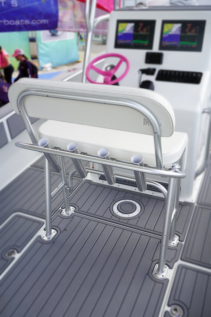 Comfort meets performance. 💪 Upgrade your ride with a TACO Leaning Post – built for serious anglers and all-day adventures.
#TACOMarine #BoatSeats #BoatLife #MadeInUSA #BoatUpgrade #Upgrade #BoatAccessories