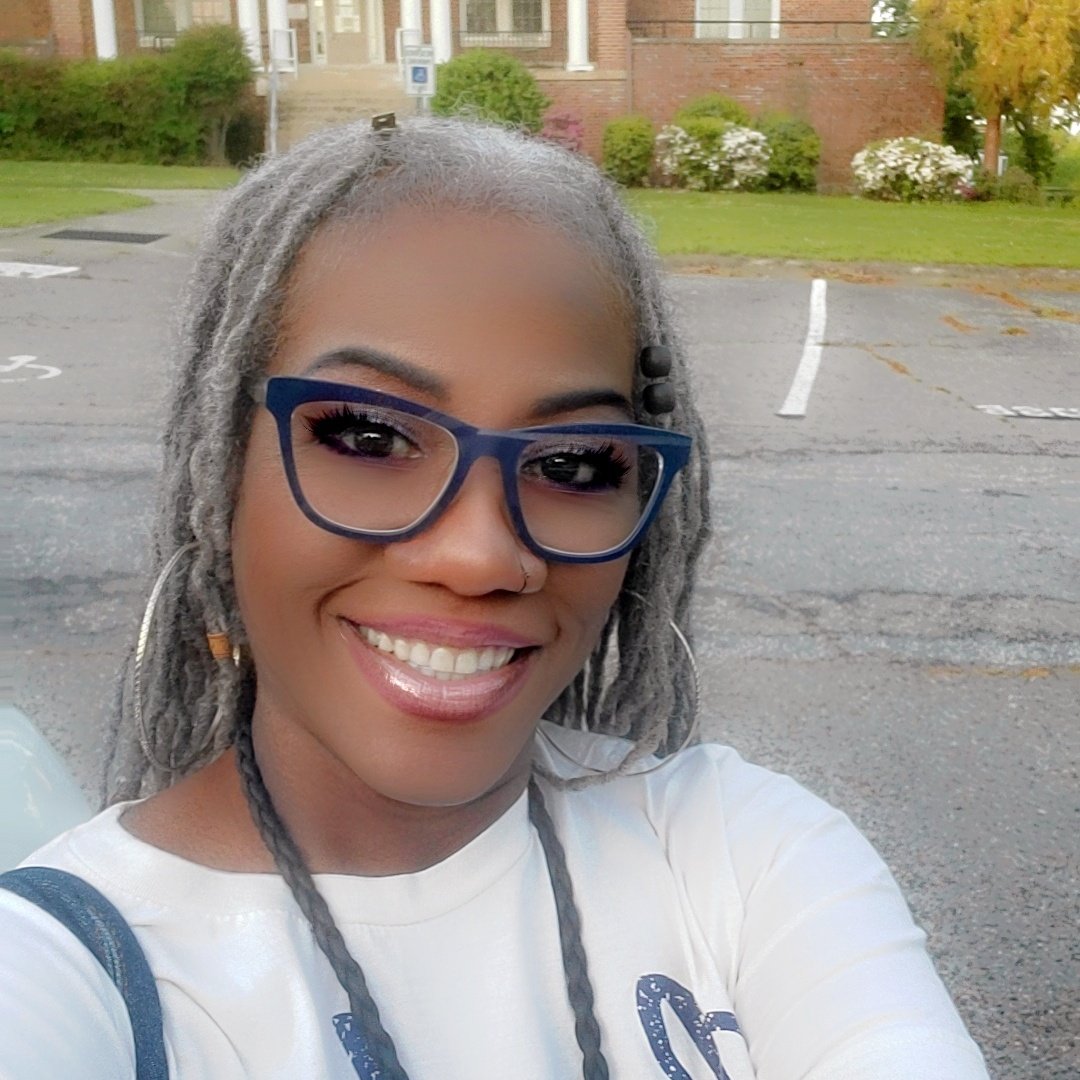 Tia Newkirk tweet media