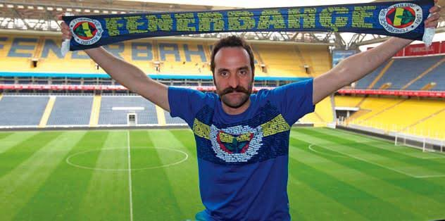 SportsCubuklu's tweet photo. 🗣️ Timur Acar: "Yeter artık. FENERBAHÇE hiç kimseye mahkum ve muhtaç değildir!  Halktan uzaklaştığı sürece bu kulüp başarıyı yakalayamaz. Daha kötü günleri görmemek için bu yönetimin derhal görevi bırakması lazım!" https://t.co/vhrrFzJma6