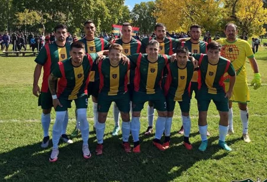 Cerveceros Fútbol Club se impuso con autoridad y sigue firme en el torneo radiomasterlujan.com.ar/cerveceros-fut…