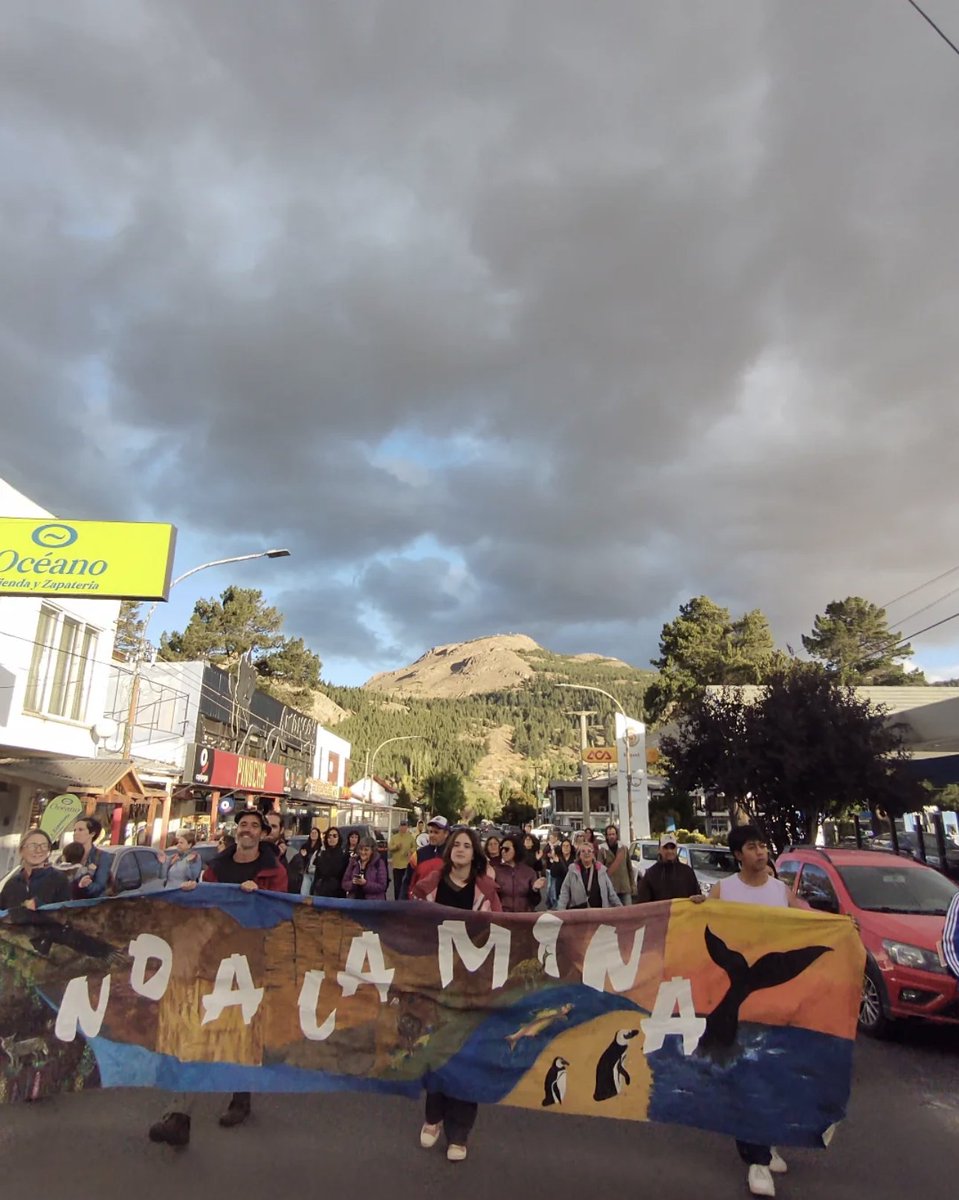 📢Open letter: 100+ International organizations call on Argentinian authorities to end the criminalization of environmental defenders in Chubut

Check out our latest press release: 
shorturl.at/PDP7B