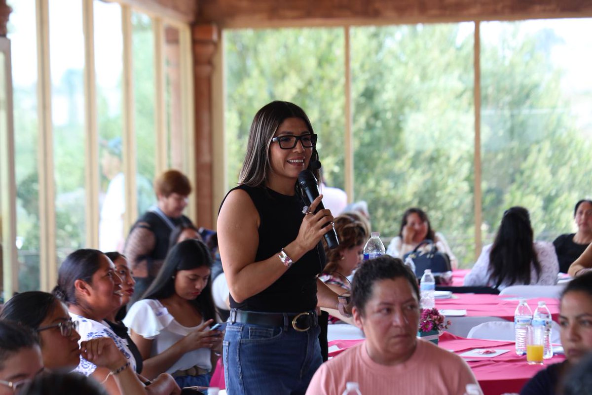 Calimaya se iluminó con la fuerza femenina. Nuestro curso regional Imagen pública &amp; Branding: "La marca eres tú" reunió a mujeres fuertes y apasionadas, listas para romper barreras y liderar el cambio. 

¡Gracias a quienes asistieron!