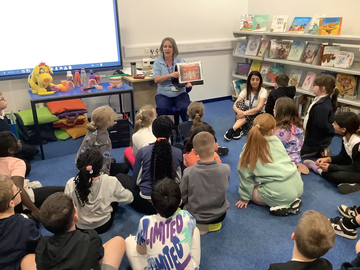 P5atCanalView tweet media