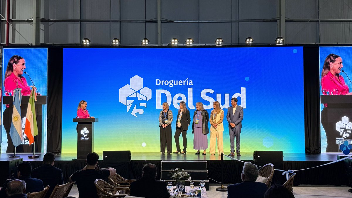 Con el corazón desbordado de emoción y alegría, nos encontramos acompañando la inauguración del Centro de Distribución de #DrogueríadelSud en #EstaciónJuárezCelman. 

Un hecho histórico para nuestra ciudad, que marca la importancia del trabajo continuo entre las distintas