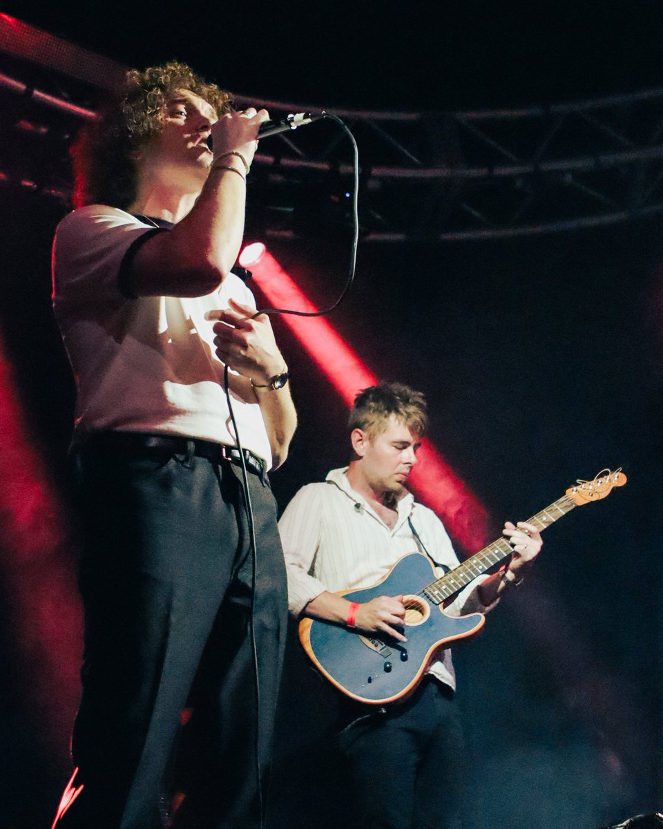 SeafretOfficial's tweet image. Liverpool that was amazing. Thank you for coming out! We’ve got a few days off to rest and celebrate Jack’s birthday, see you in Edinburgh on Saturday, final tickets available from our link in bio 🏴 Sf xx
📸 Hayley Holloway