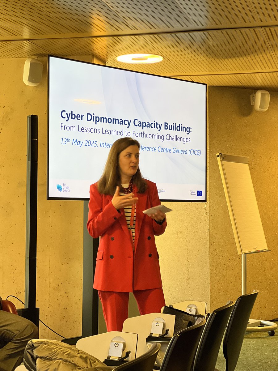 EUCyberDirect's tweet photo. 🌐Proud to be part of #GenevaCyberWeek!
📆 Yesterday, we co-organised a side event on #cyberdiplomacy capacity building with @DCAF_Geneva & the Advancing the Cyber Programme of Action Project, led by @EU_ISS.
🙏 Sincere thanks to all who joined! #CS25 https://t.co/YEMyQeWq6C
