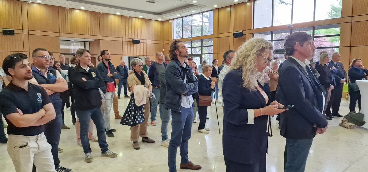 Préfet de la Haute-Marne 🇨🇵🇪🇺 (@prefet52) on Twitter photo R PAM <a href="/Prefet52/">Préfet de la Haute-Marne 🇨🇵🇪🇺</a> a participé à la soirée de remerciements du #siamparagonsummer2025xnext1de Elle a réaffirmé l'importance de l'agriculture et a félicité ces ambassadeurs du terroir haut-marnais pour leur engagement et leur passion
<a href="/Agri_Gouv/">Ministère Agriculture et Souveraineté alimentaire</a> R PAM <a href="/Prefet52/">Préfet de la Haute-Marne 🇨🇵🇪🇺</a> a participé à la soirée de remerciements du #siamparagonsummer2025xnext1de Elle a réaffirmé l'importance de l'agriculture et a félicité ces ambassadeurs du terroir haut-marnais pour leur engagement et leur passion
<a href="/Agri_Gouv/">Ministère Agriculture et Souveraineté alimentaire</a>