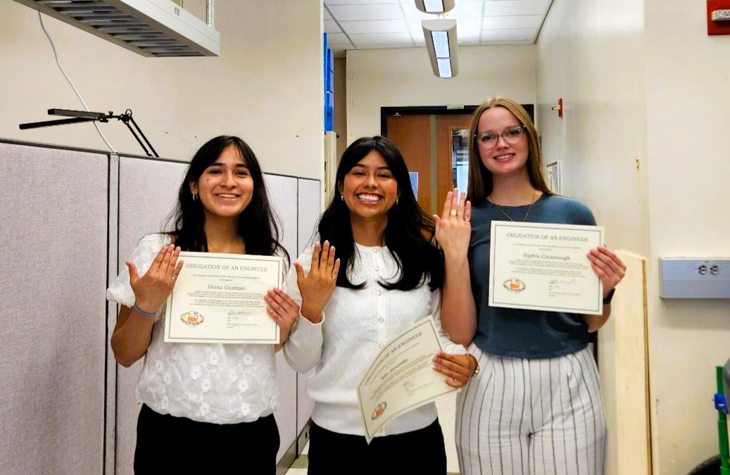 MDI_Lab's tweet image. Celebrating a major milestone! 🎉 Diana, Ada, and Sophie received their engineer rings today! So proud of our graduating seniors completing this time-honored induction ceremony and earning their certificates. Future of engineering looks bright! ⚙️💫 #EngineeringGrads #WomenInSTEM