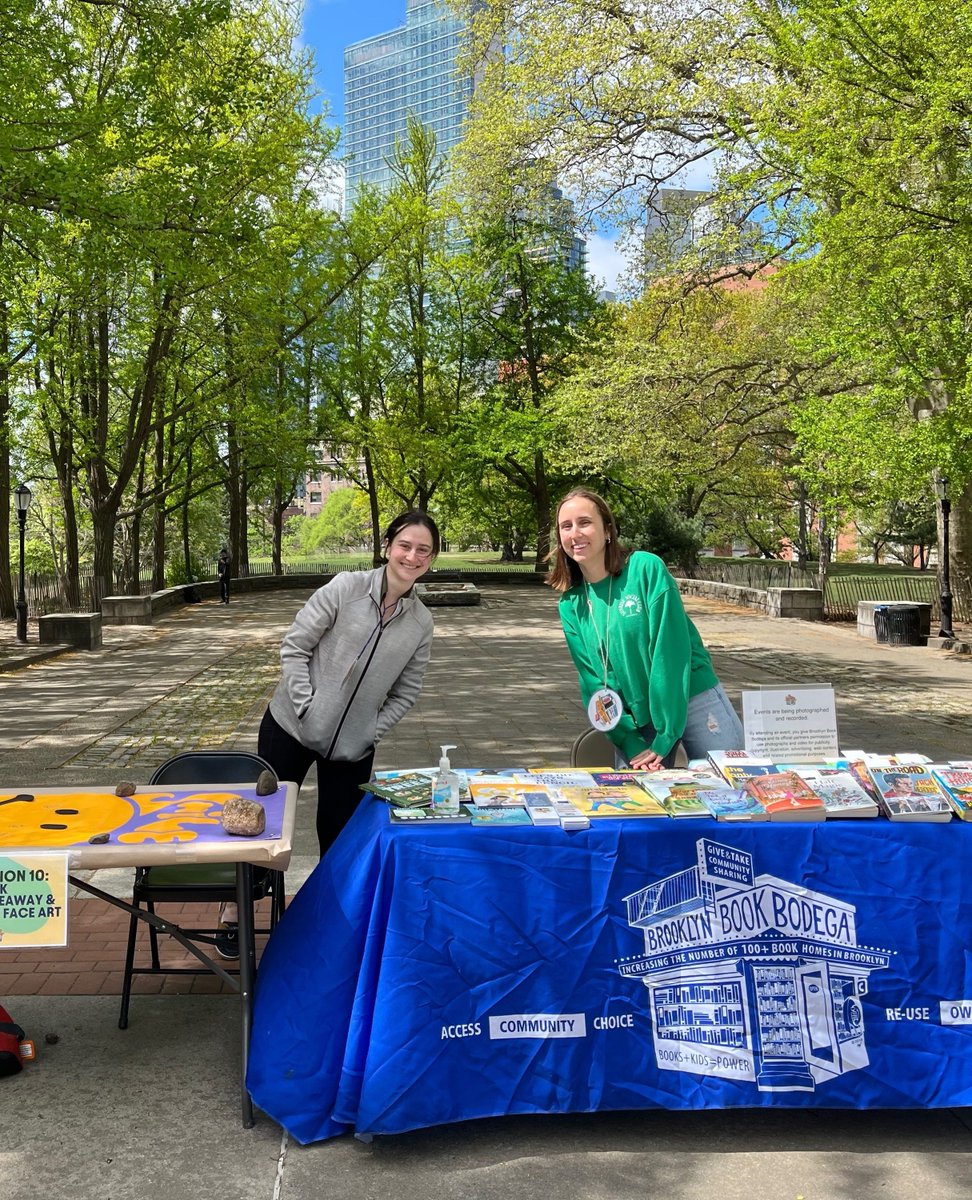 Brooklyn Book Bodega (@bklynbookbodega) on Twitter photo Join us for a book giveaway for all ages on Sat, May 17 from 12pm-4pm at <a href="/FortGreenePark/">Fort Greene Park Conservancy</a>! Brooklyn Community Board 2 presents a free health fest, featuring free food, music, dancing, sports, children's activities, and giveaways.
#BookGiveaway #BrooklynEvents #ThingsToDoNYC Join us for a book giveaway for all ages on Sat, May 17 from 12pm-4pm at <a href="/FortGreenePark/">Fort Greene Park Conservancy</a>! Brooklyn Community Board 2 presents a free health fest, featuring free food, music, dancing, sports, children's activities, and giveaways.
#BookGiveaway #BrooklynEvents #ThingsToDoNYC