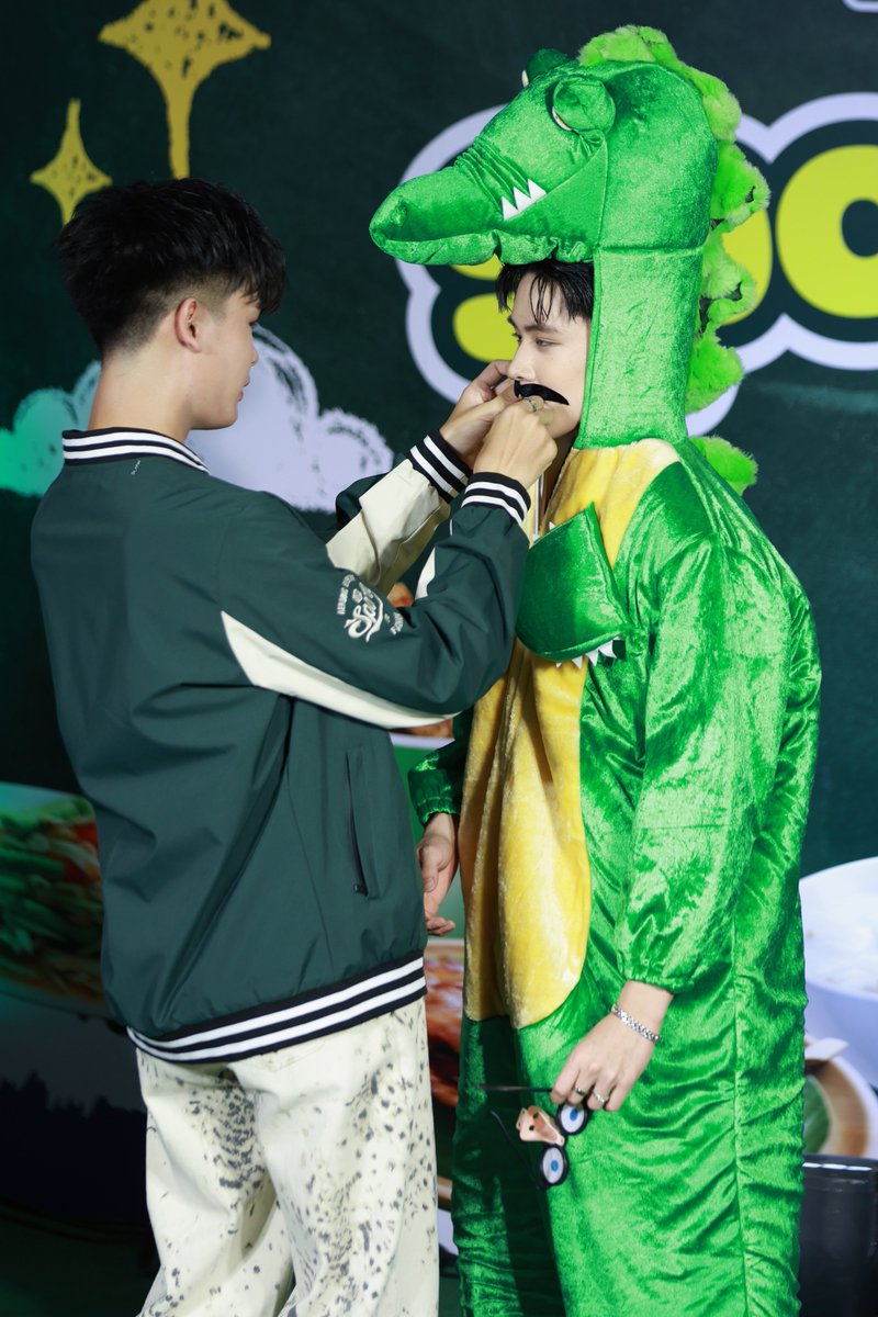 sa_mhad's tweet photo. แต่งตัวให้พี่โฟล์ค 🦊

#shane_tnp @shane_tnp
 #vvolkvo @vvolkvoo https://t.co/vQBPORnB7y
