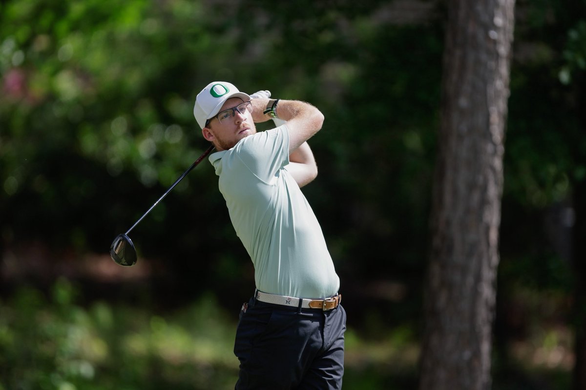 Make that back-to-back birdies for Jay! He’s 1 under on the day!

📊 t.ly/RhKRb

#GoDucks