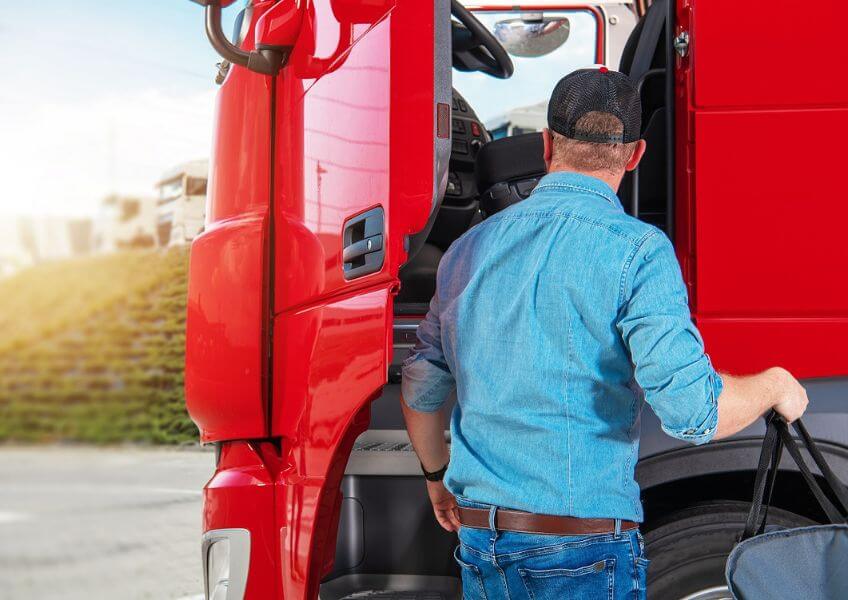 Logistica e trasporto merci: intesa tra CNA e sindacati per formazione e nuova occupazione.
transportonline.com/dettaglio_news…
#autotrasporto #merci #CNA #sindacato #camion #trasporto #lavoro