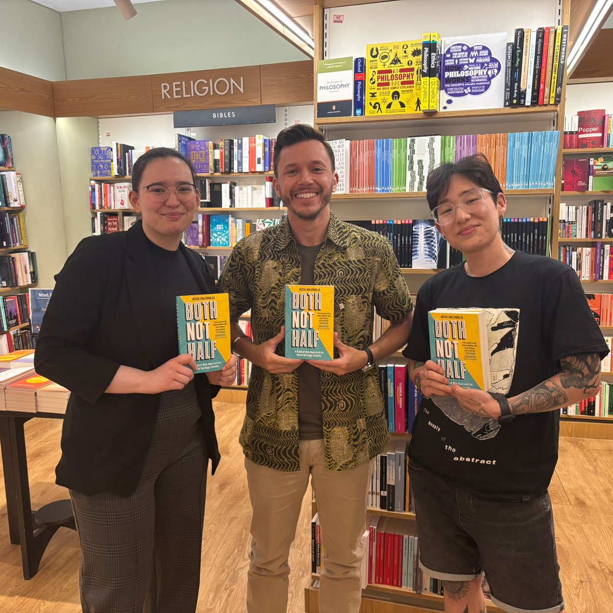 Waterstones Birmingham (@bhamwaterstones) on Twitter photo It was a wonderful night last night with our fantastic guests @officialjassa and <a href="/izzymks/">Isabella Silvers</a> as we celebrated the release of the groundbreaking Both Not Half!
Huge thank you to everyone who came to listen! We have signed copies in store right now!! It was a wonderful night last night with our fantastic guests @officialjassa and <a href="/izzymks/">Isabella Silvers</a> as we celebrated the release of the groundbreaking Both Not Half!
Huge thank you to everyone who came to listen! We have signed copies in store right now!!