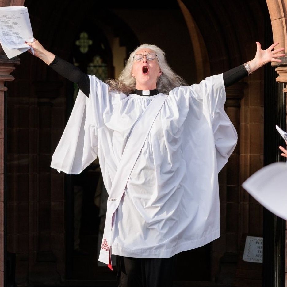 We have an extra special service this Sunday, Revd Cate Jacob’s will be joining us to lead the service and the liturgy has been inspired by the poetry of Mary Oliver! 

📆 18th of May

🕧 6:00pm

📍 St Brides Percy Street 

🔗 stbridesliverpool.org.uk/our-events/202…