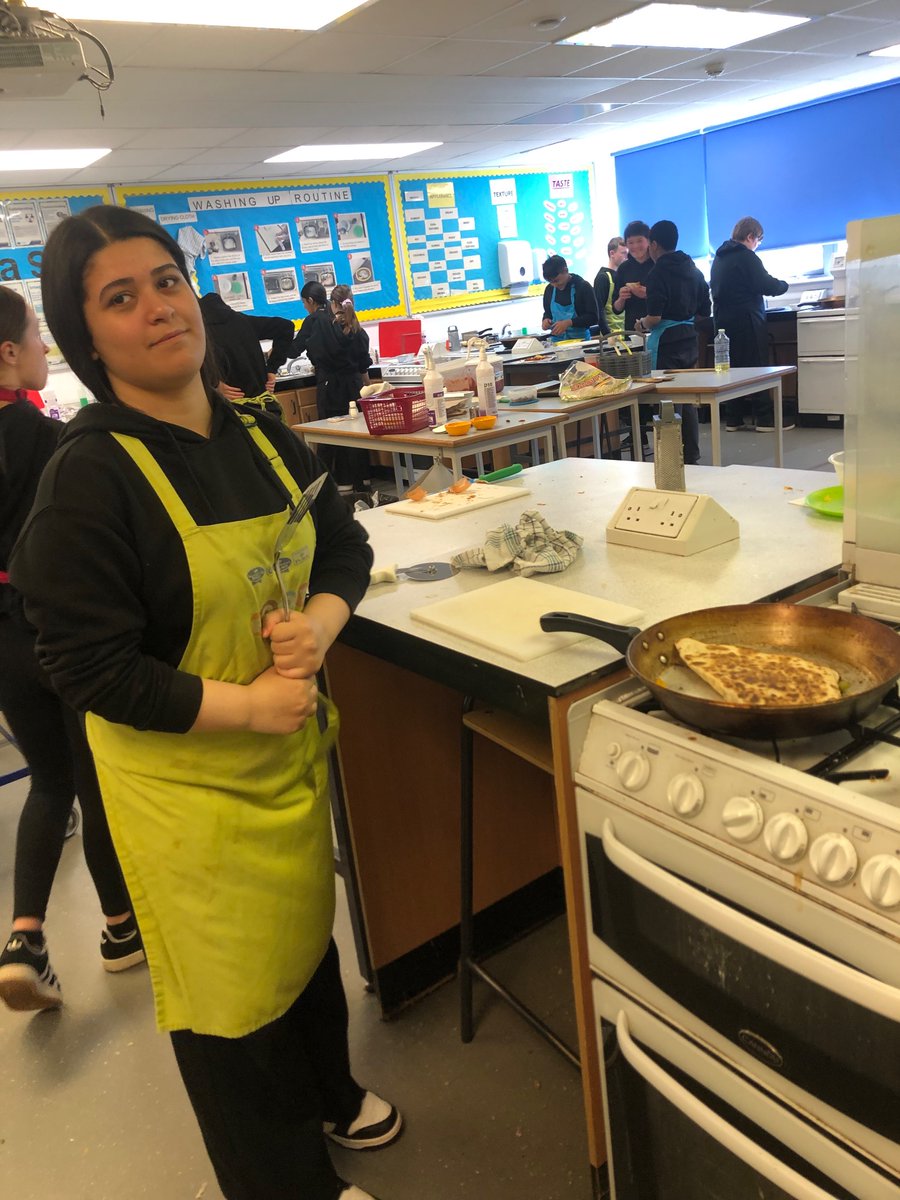 S2 cost of living lesson take 2! Showing off cookery skills #DecisionMaking #PersonalisationAndChoice