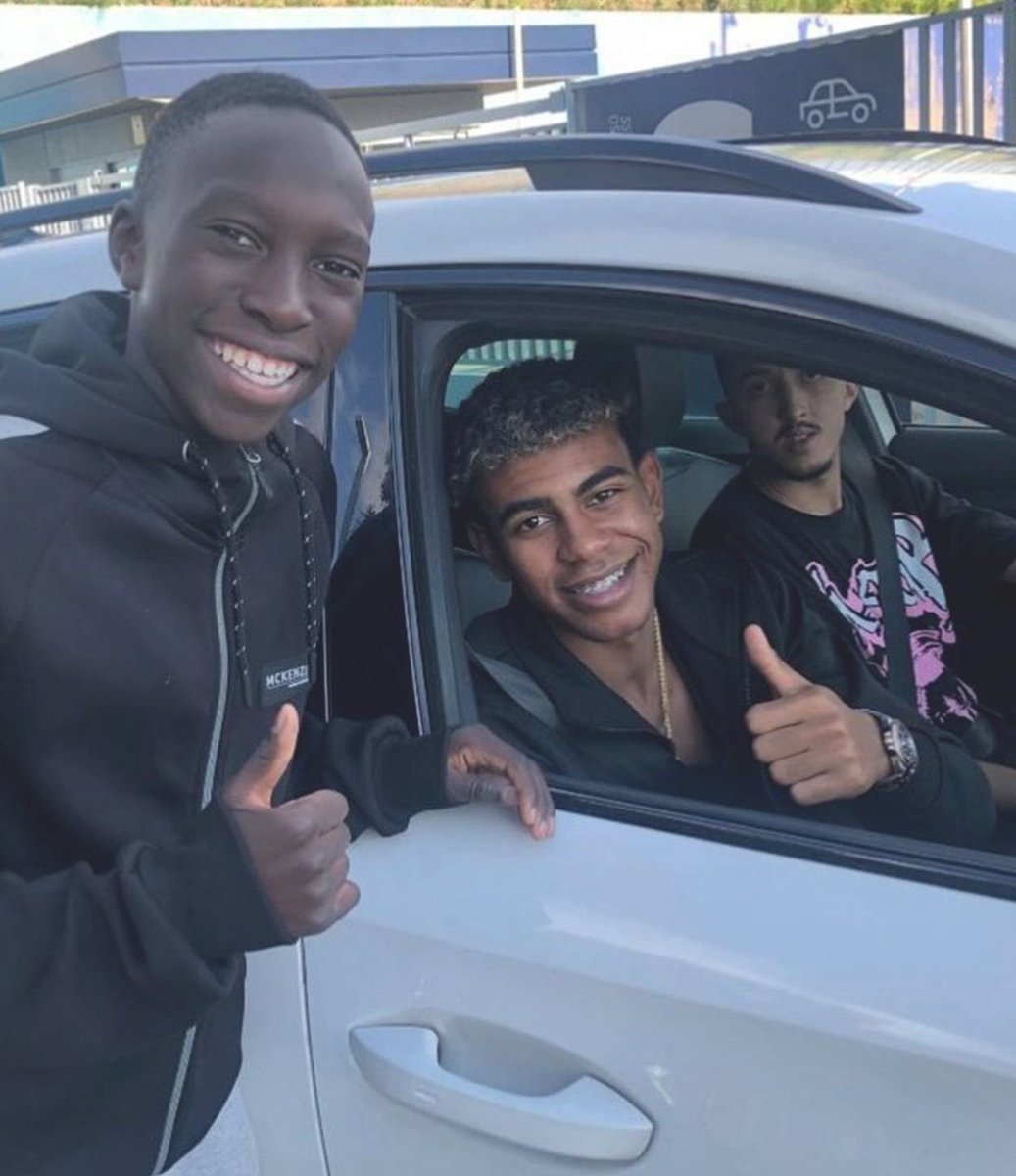 fodediallo_224's tweet photo. Ídolo.🐐 https://t.co/W1YtTa110w