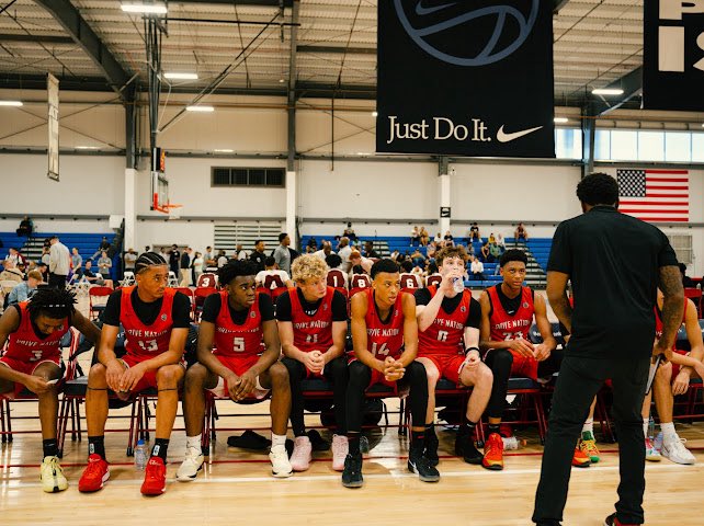 NIKE EYBL Session 1 in the books.
Gearing up for session 2, another chance to compete, showcase &amp; reveal.