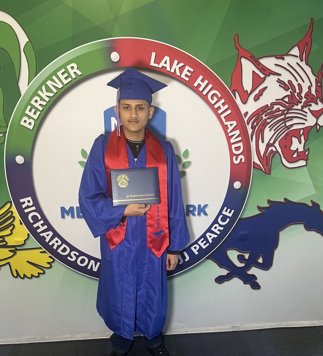 Memorial Park Academy (@mpa_risd) on Twitter photo Congratulations Maicoll! He is our latest <a href="/JJPearceHS/">JJ Pearce HS</a> graduate. <a href="/TheCBreedlove/">Carrie Breedlove</a> <a href="/CarmenSteward9/">Carmen Morris</a> <a href="/TJNavin/">T.J. Navin</a> <a href="/ShariceLashay_/">Sharice Nash</a> <a href="/SharondaTims/">Sharonda Tims</a> Congratulations Maicoll! He is our latest <a href="/JJPearceHS/">JJ Pearce HS</a> graduate. <a href="/TheCBreedlove/">Carrie Breedlove</a> <a href="/CarmenSteward9/">Carmen Morris</a> <a href="/TJNavin/">T.J. Navin</a> <a href="/ShariceLashay_/">Sharice Nash</a> <a href="/SharondaTims/">Sharonda Tims</a>