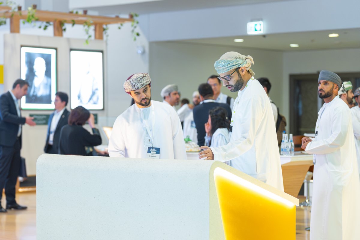 قدمنا مشاركة ناجحة لشركة بي. بي. عٌمان في معرض ومؤتمر عُمان للبترول والطاقة وأسبوع عُمان للاستدامة؛ عرضنا فيها رحلتنا في السلطنة خلال القرن الماضي. <a href="/oman_week/">Oman Sustainability Week</a> <a href="/OPESOman/">Oman Petroleum & Energy Show</a>