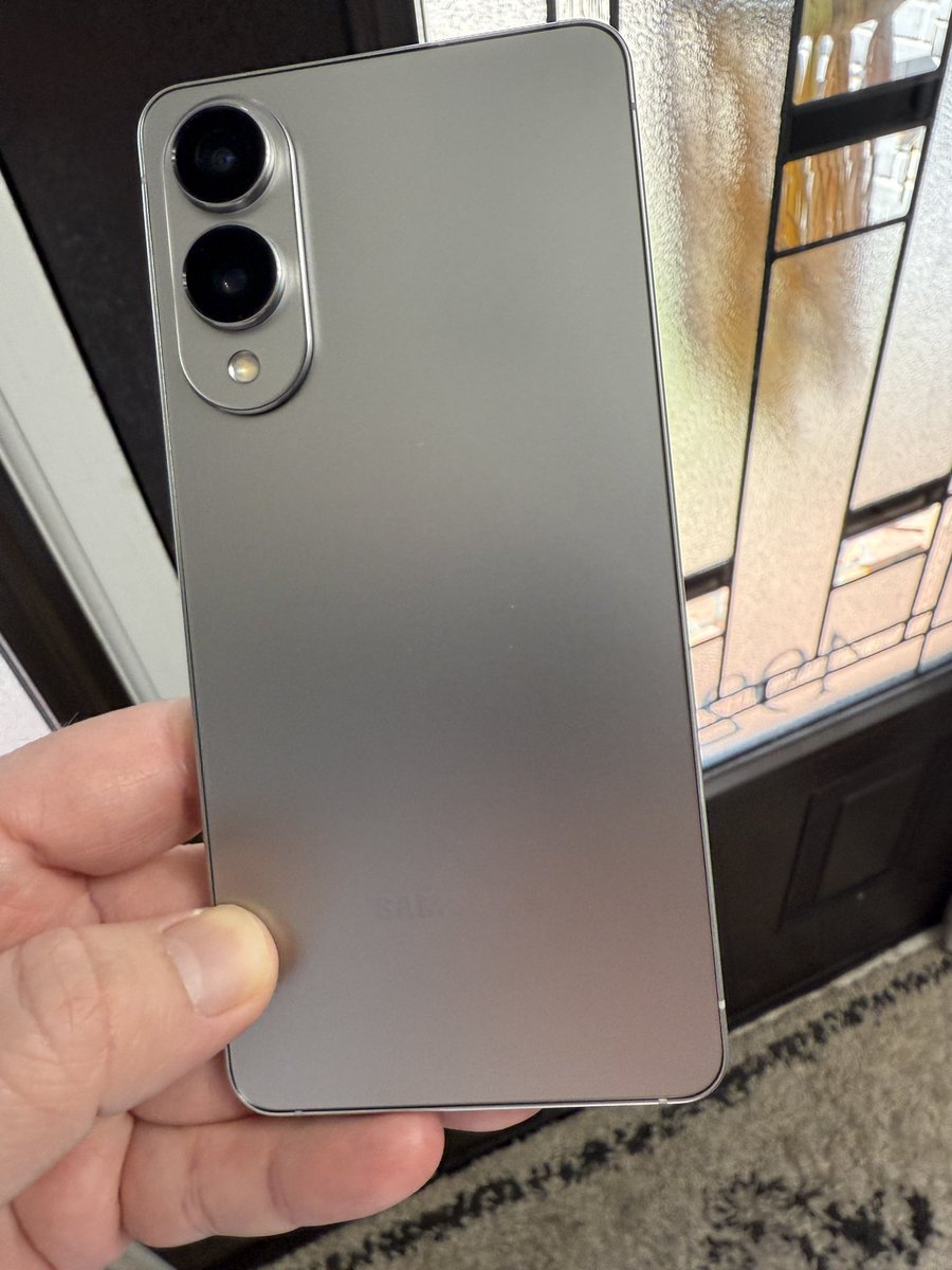 TechOdyssey | #TechRejects (@adamjmatlock) on Twitter photo Say hello to the Samsung Galaxy S25 Edge! It’s a sharp looking phone. Say hello to the Samsung Galaxy S25 Edge! It’s a sharp looking phone.