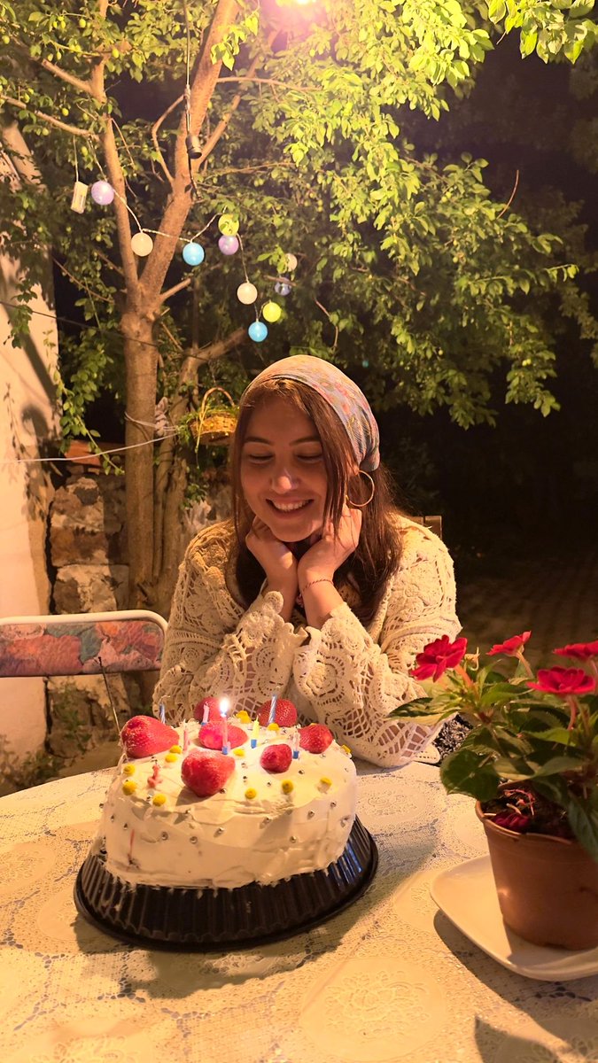 Asmînveben tweet media