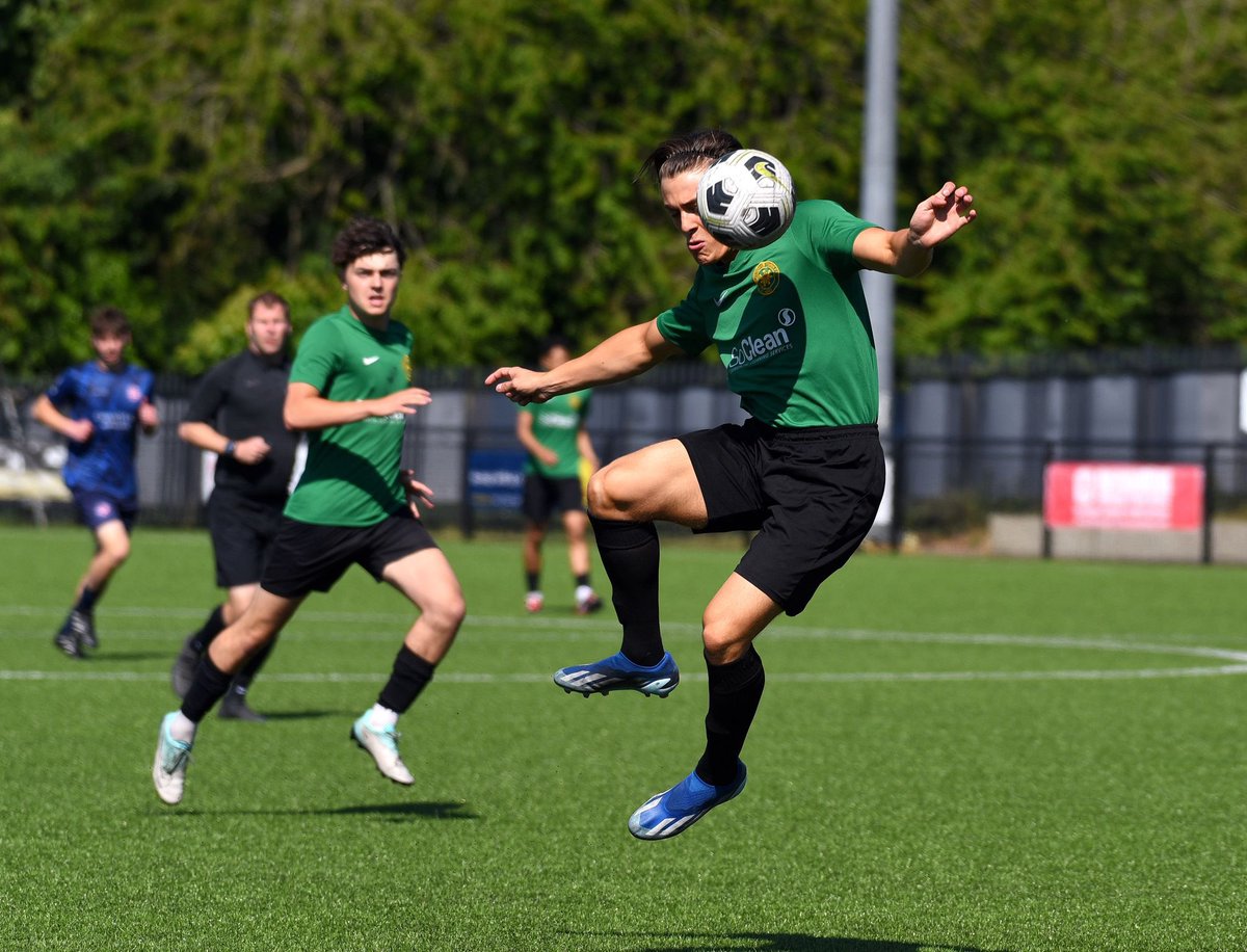 Sevenoaks Town FC U18 tweet media