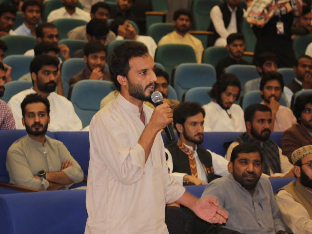 ایک اور بلوچ طالبعلم، شعیب بلوچ، جو بہاؤالدین زکریا یونیورسٹی ملتان کا سابق طالبعلم اور نصیرآباد کا رہائشی ہے، شعیب بلوچ کو مبینہ طور پر 12 مئی کو کراچی گلشن  سے پاکستانی سیکورٹی فورسز نے اغوا کر لیا۔ ذرائع کے مطابق، اسے حراست میں لینے سے قبل تشدد کا نشانہ بنایا گیا۔