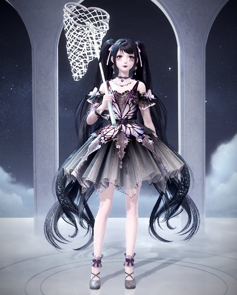 esselinx's tweet photo. I desperately wanted to use this coat and it was so hard to style in dark colors but here's my bug catching outfit hehe 🖤 https://t.co/rEt4XVS84y