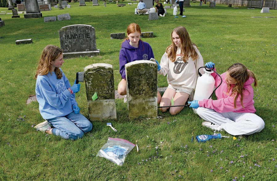 Seventh graders from St. Paul Catholic School and The Grosse Pointe Academy recently received lessons in Grosse Pointe history before cleaning more than 60 headstones. Read more in the May 15 Grosse Pointe News or online here: tinyurl.com/5d3aa9en