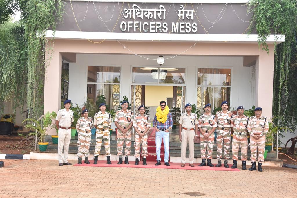 ITBP_official's tweet image. A farewell ceremony was held at RTC Shivgangai for Shri Achal Sharma, DIG.  On this occasion, Shri Justin Robert assumed charge as the new DIG of the Centre.
#ITBP 
#Himveers
#LeadershipTransition