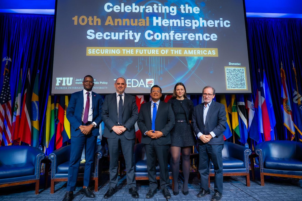 Relial Red (@relialred) on Twitter photo ¡Felicidades a <a href="/maradiaga/">Félix Maradiaga</a> por haber sido parte del la X Conferencia Hemisférica de seguridad! Gracias a los organizadores <a href="/FNFMexico/">Fundación Friedrich Naumann México</a> y <a href="/FIU/">FIU</a> por tan importante evento. ¡Felicidades a <a href="/maradiaga/">Félix Maradiaga</a> por haber sido parte del la X Conferencia Hemisférica de seguridad! Gracias a los organizadores <a href="/FNFMexico/">Fundación Friedrich Naumann México</a> y <a href="/FIU/">FIU</a> por tan importante evento.