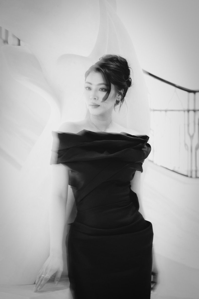 วันนี้จะเรียก พี่คนสวย ได้รึยังอ่ะคะ 

PIAGET PLAY OF SHAPES X FAYE
#FayePerayaxPiaget