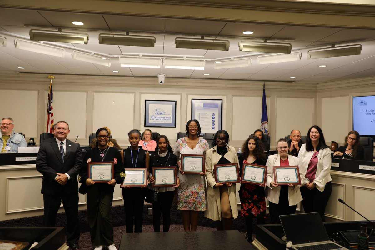 VBSchools tweet media