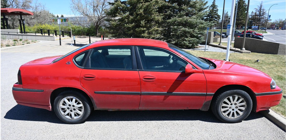 lethpolice's tweet photo. Police have charged a 57-y/o male in connection with an incident where a 14-y/o girl was picked up downtown, driven to a residence and sexually assaulted. The investigation is ongoing and police believe there may be additional victims. 
READ MORE: https://t.co/5MCAj8YNmP #yql https://t.co/Ez7AtxNP8t