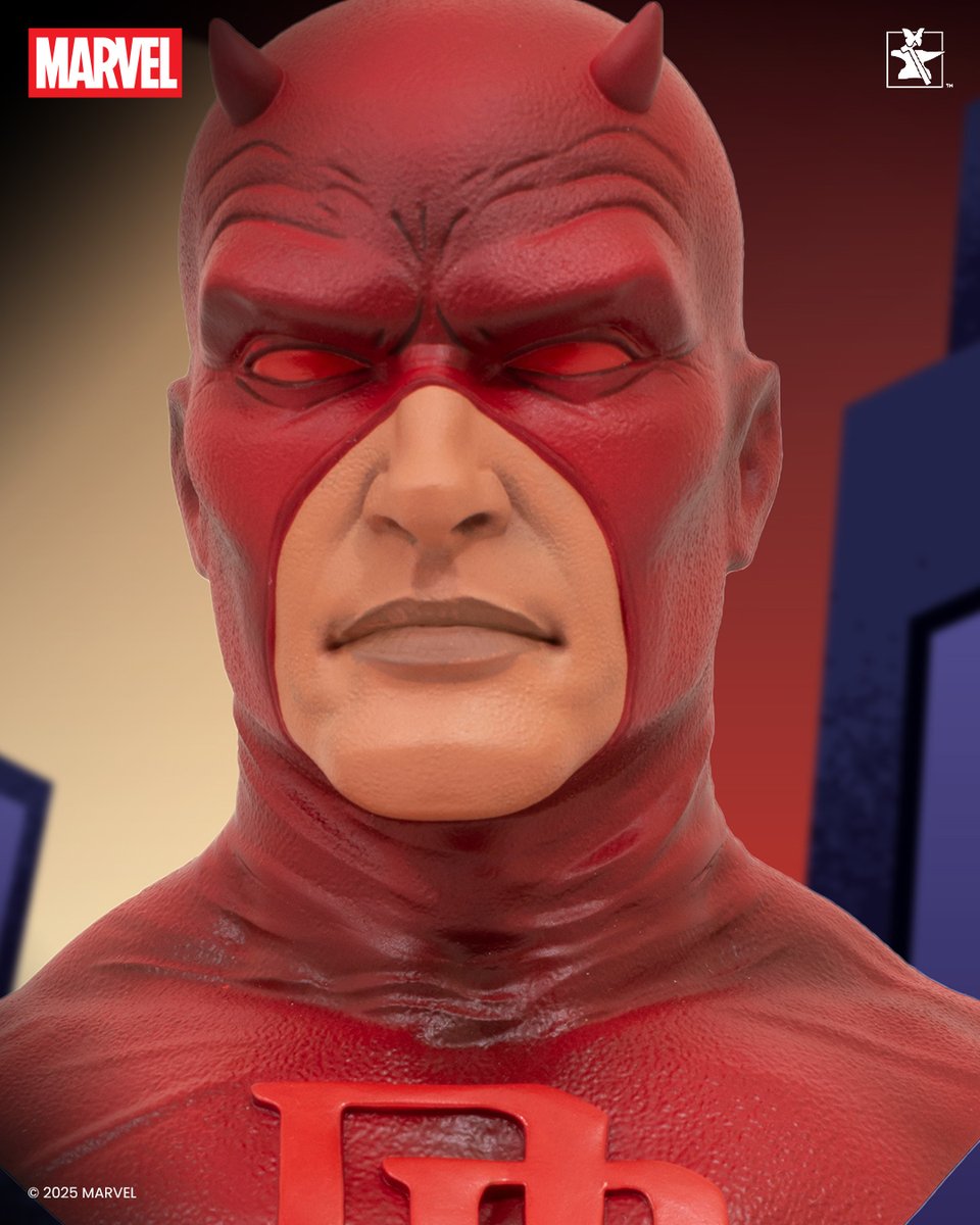 These busts don’t just capture a look—they tell a story. 📖🔥 Inspired by classic comics, our 1:2 and 1:6 scale busts are a bold tribute to the heroes (and villains) you love.

bit.ly/COMIC_INSPIRED

#MarvelComics #MiniBusts #Legendsin3Dimensions #ComicInspired