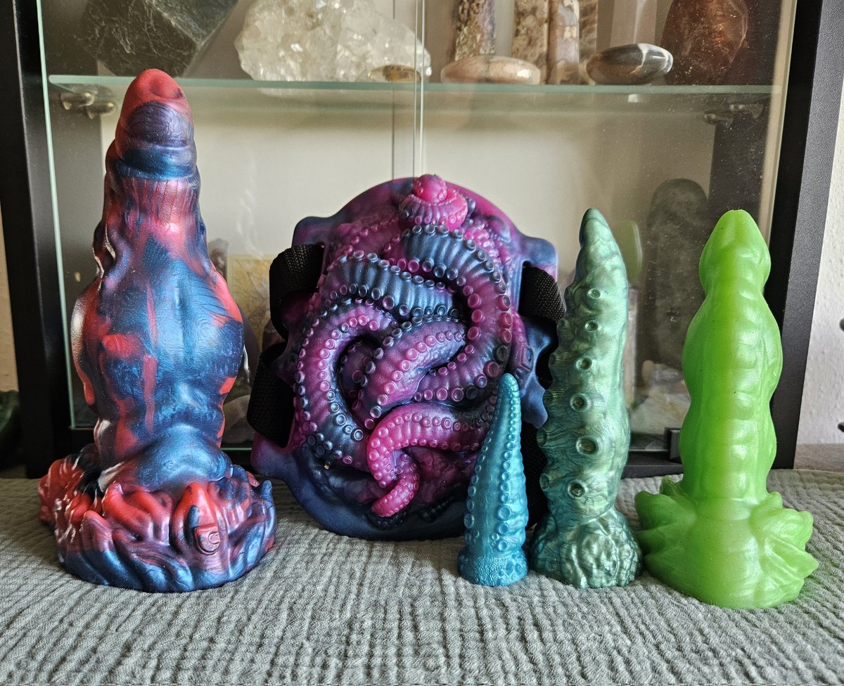 YuzukaBlooms (@yuzukablooms) on Twitter photo You remember when I said I was “being an adult spending adult money”?
Well…they’re here now, tehe~
I’m in love 💕 They already feel amazing to the touch and I seriously can’t wait to give them a proper test 😋
Thx <a href="/UncoverCreation/">UncoverCreations</a>
#FantasyToys #Tentacle #Knot #Uncovercreations You remember when I said I was “being an adult spending adult money”?
Well…they’re here now, tehe~
I’m in love 💕 They already feel amazing to the touch and I seriously can’t wait to give them a proper test 😋
Thx <a href="/UncoverCreation/">UncoverCreations</a>
#FantasyToys #Tentacle #Knot #Uncovercreations