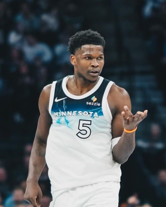 Pasion_Basket2's tweet image. Si esta noche los Minnesota Timberwolves derrotan a los Golden State Warriors y avanzan a las Finales de la Conferencia Oeste, vamos a sortear esta camiseta de Anthony Edwards entre todos los que deis RT y nos sigáis a mí y a @NBAFutQuality 

SUERTE 🍀