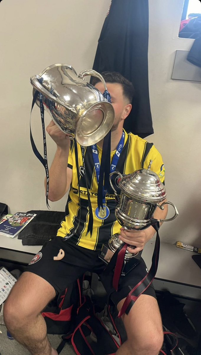 Milo (@_jamesmiles10) on Twitter photo Thoroughly enjoyed the last 4 years at <a href="/ErithTown/">Erith Town FC</a> and proud to be apart of the clubs most successful period.
Too many people to thank over the years❤️150 and out🤌🏼 Thoroughly enjoyed the last 4 years at <a href="/ErithTown/">Erith Town FC</a> and proud to be apart of the clubs most successful period.
Too many people to thank over the years❤️150 and out🤌🏼