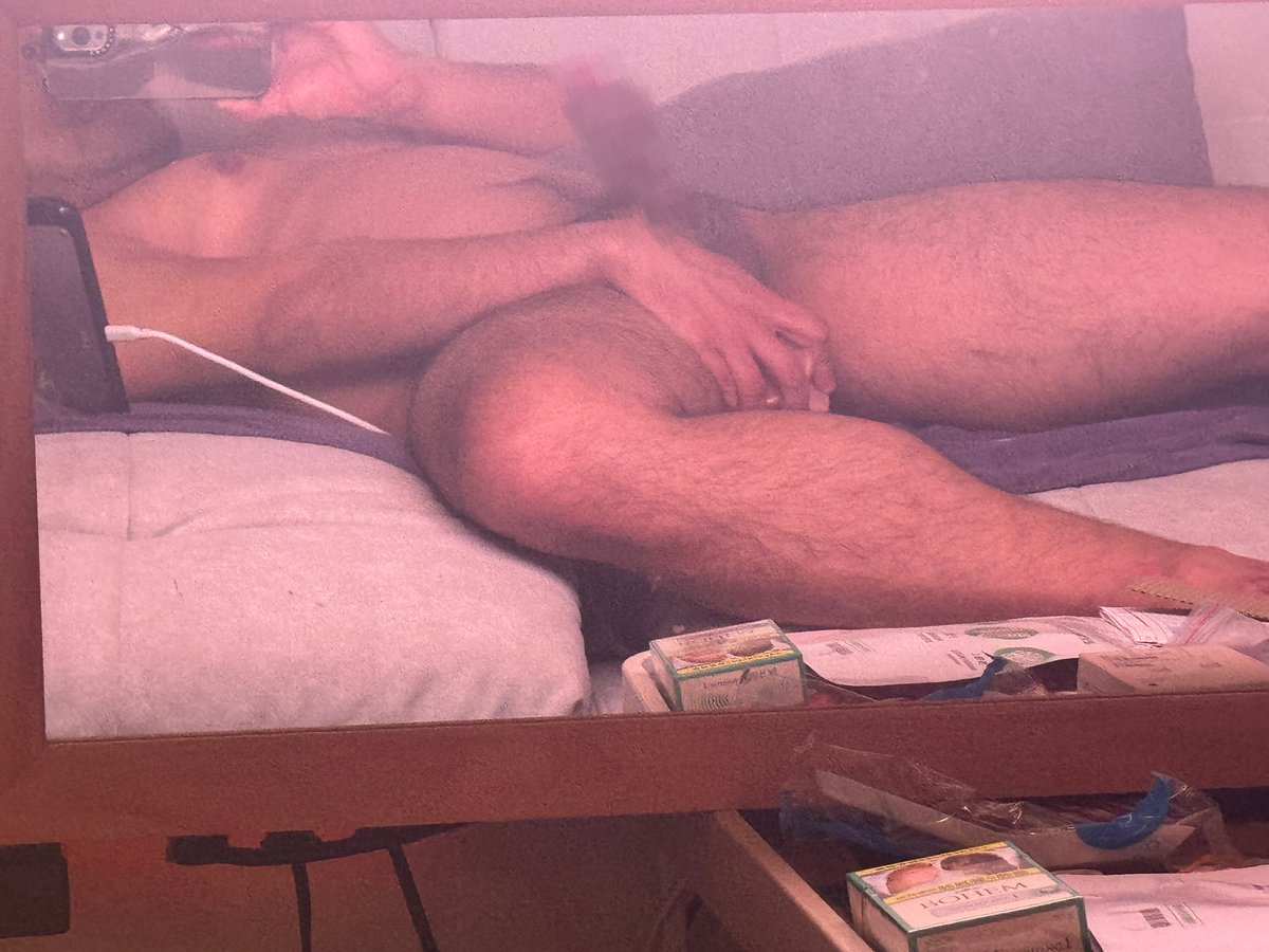 嗯…浮出水面一下(´･ω･`)